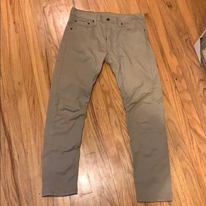 men’s skinny khaki Levi’s 512 W30 L30